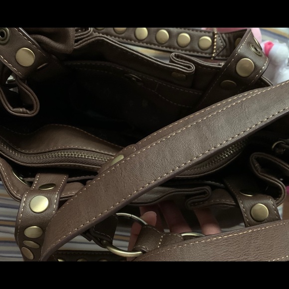 Not Sold yet! NWOT Samantha Thavasa Disney Winnie The Pooh Bag! - Picture 5 of 6